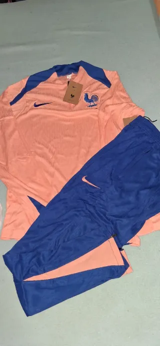 Conjunto deportivo Adidas Real Madrid rosa
