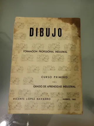 Libro antiguo de dibujo técnico año 1965