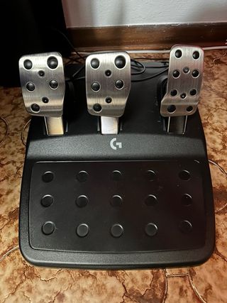 Logitech G923 SE Volante + Pedali + Cambio