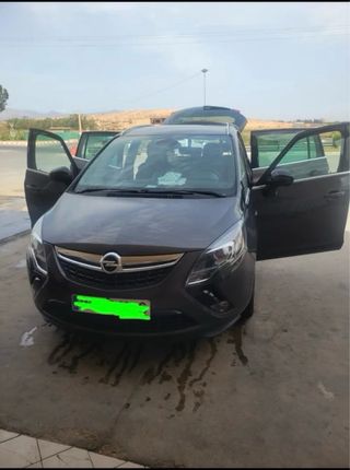 Opel Opel zafira tourer 2014