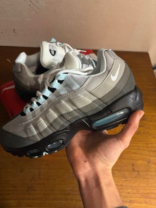 Nike Air Max 95 Grigio/Nero Taglia 43