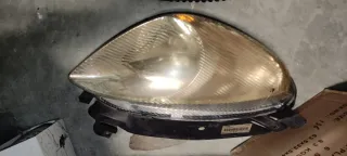 Faros Delanteros Xsara Picasso y Piloto Trasero Iz