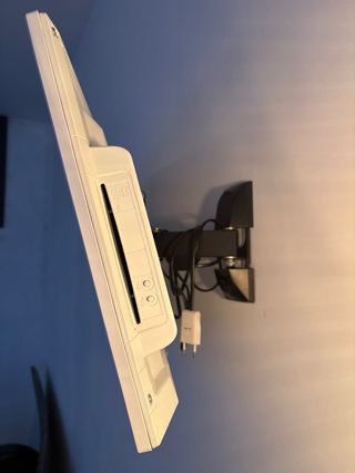 Televisor Bush con DVD Blanco