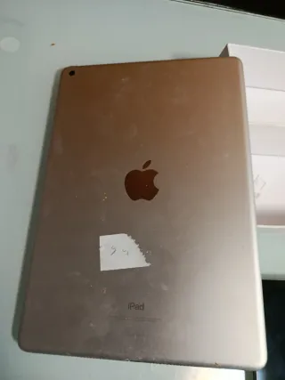 2 iPhone 4s negros para piezas