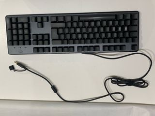 Teclado Gaming Asta Negro