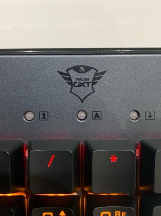 Teclado Gaming Asta Negro