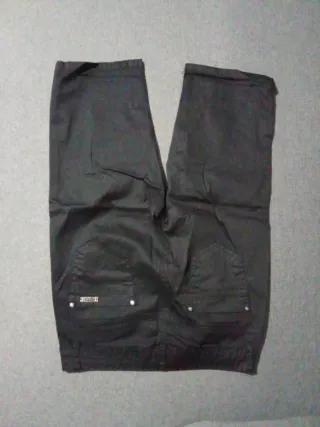 Pantalón corto negro