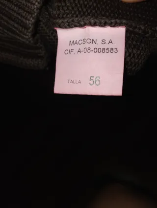 Chaqueta de punto marrón con cremallera