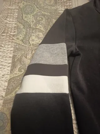 Sudadera NASA Negra Estampada