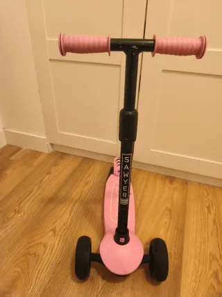 Patinete 3 Ruedas Rosa Sawyer luces led