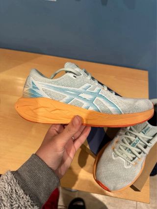 Zapatillas ASICS Naranja y Turquesa