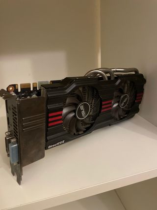 Tarjeta Gráfica Asus GTX 670 2GB VRAM