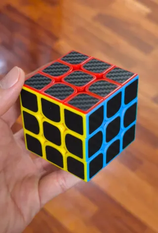 Lote de 3 Cubos de Rubik (fibra de carbono)