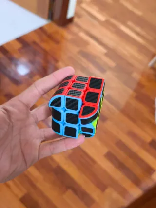 Lote de 3 Cubos de Rubik (fibra de carbono)