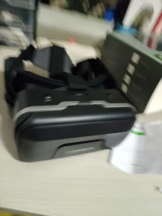 Visore VR SHINECON con Cuffie e Telecomando