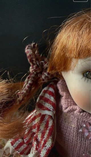 Muñeca de imitación porcelana con vestido