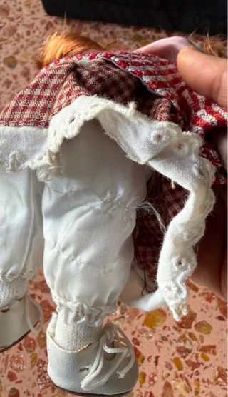 Muñeca de imitación porcelana con vestido