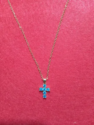 Catenina con croce azzurra e oro