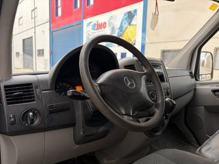 Camión Mercedes 530CDI 7 plazas