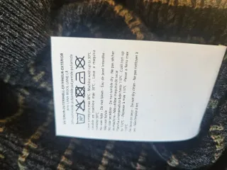 Jersey Scalpers Lana Cuello Vuelto Talla L