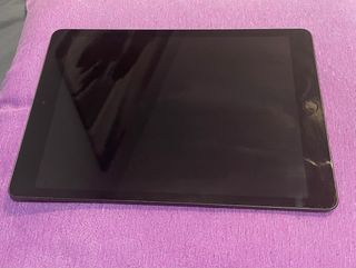 Apple iPad 7ª Gen Plata