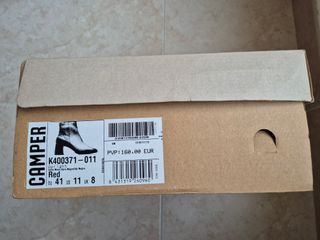 Botines Camper Rojos y Negros