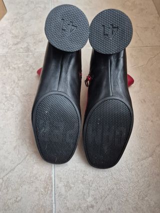 Botines Camper Rojos y Negros