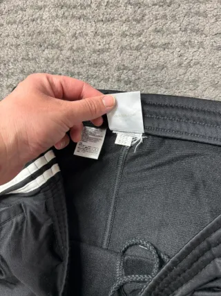 ¡¡OFERTA!! Talla L Pantalón Adidas Ancho Negro