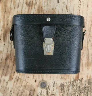 Funda soviética para prismáticos