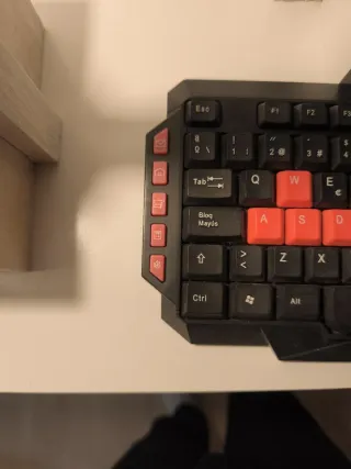 Teclado Gaming Mars Gaming Negro y Rojo