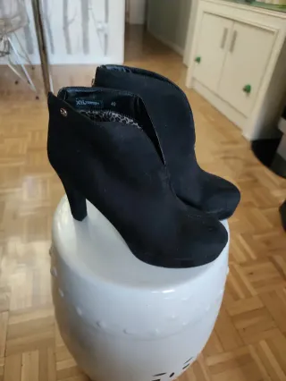 Botines Xti Negro Talla 40