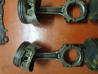 Pistones y Bielas CA18DET