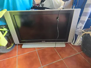 Litera metálica gris con escritorio todo 100€ tv