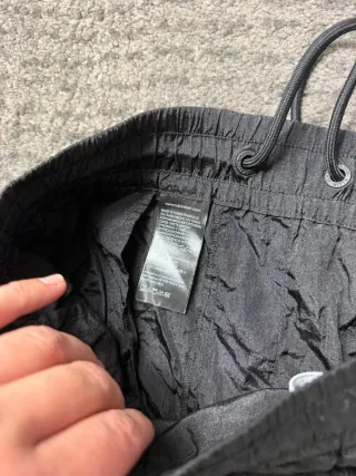 ¡OFERTA! Talla M Pantalón Calvin Klein Impermeable