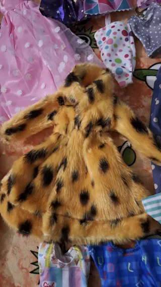 Lotto vestiti Barbie e accessori