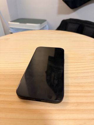 iPhone 15 128GB Negro Como Nuevo