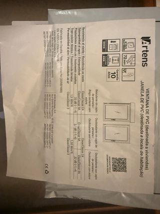 Ventana oscilobatiente