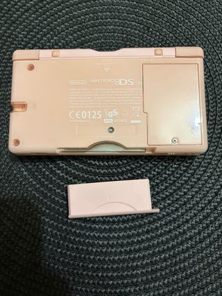 Nintendo DS Lite Rosa + Accesorios