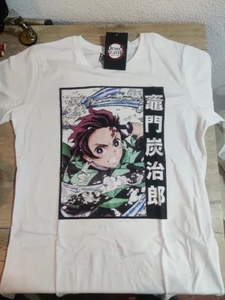Camiseta Demon Slayer Kimetsu no Yaiba