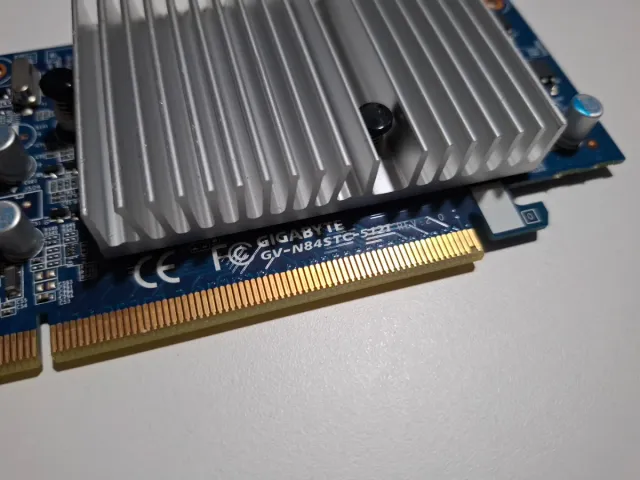 Tarjeta grafica Gigabyte Nvidia Geforce 8400GS