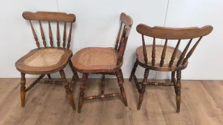 MESA REDONDA MADERA CON SILLAS