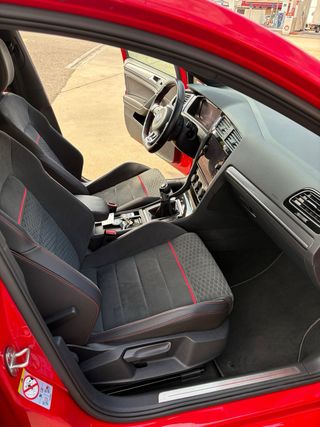 Volkswagen Golf gti 7.5 performance