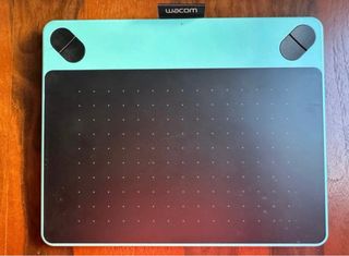 Tableta Gráfica Wacom Intuos Art S Verde