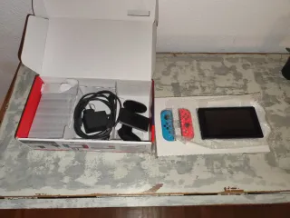 Nintendo Switch Azul y Rojo original