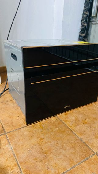 Pack 4 electrodomésticos SMEG: Horno, Vinoteca, Ca