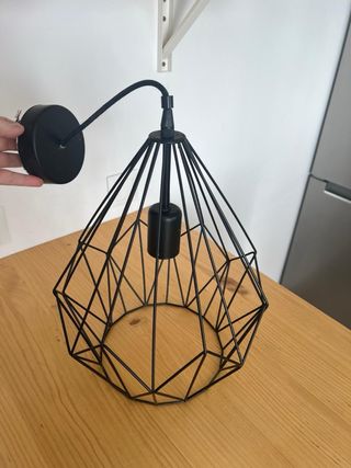Lámpara colgante geométrica negra