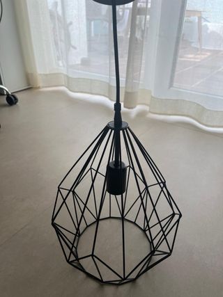 Lámpara colgante geométrica negra