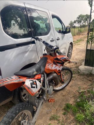 KTM 2011 Cross con escape HGS buen estado