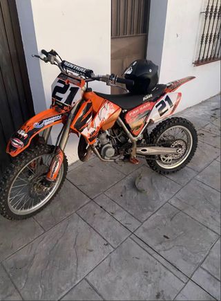 KTM 2011 Cross con escape HGS buen estado