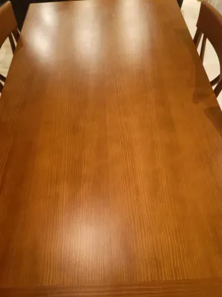 Mesa de Comedor de Madera más seis sillas